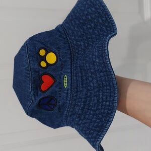 90s WDW Souvenir Bucket Hat